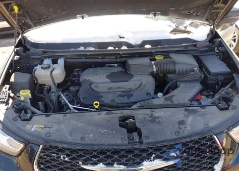 2023 Chrysler Pacifica Touring L from USA, damaged, VIN 2C4RC1BG0PR596354